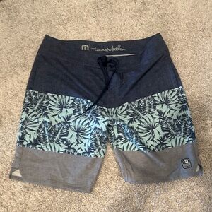 Travis Mathew Men's Tropical Blue and Gray Board Shorts